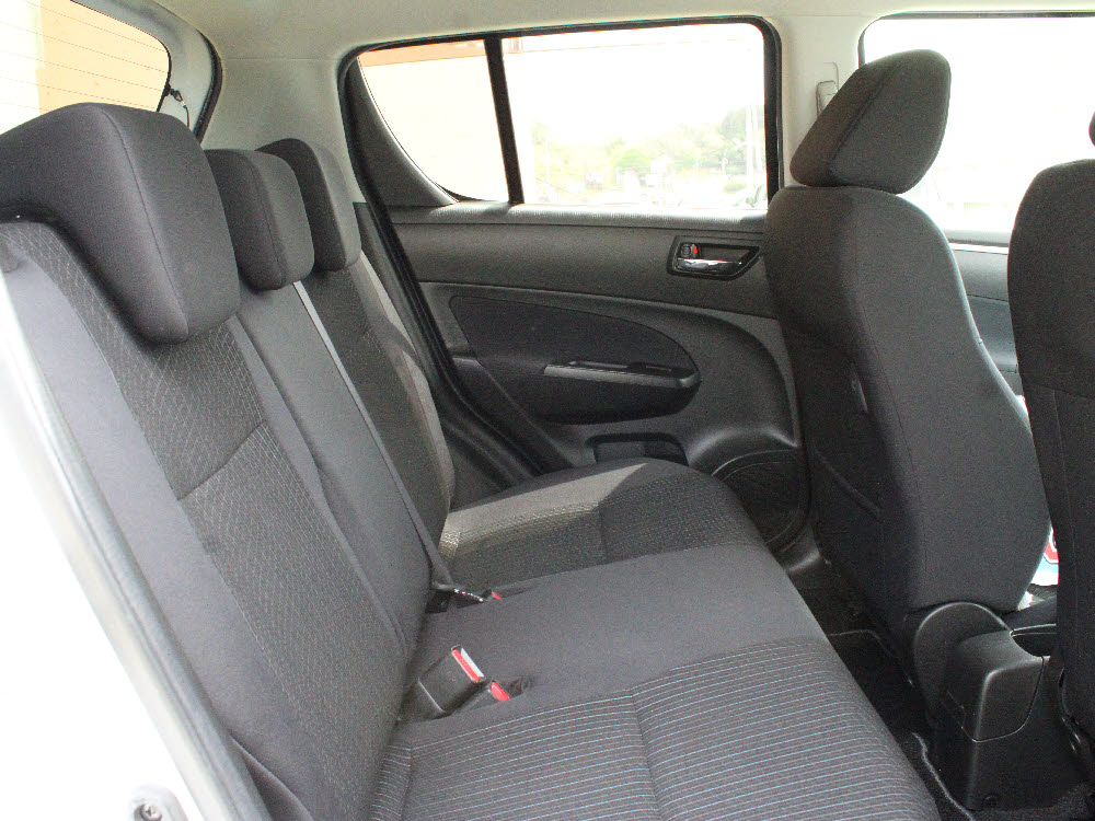 スズキ　スイフト XG-DJE13枚目