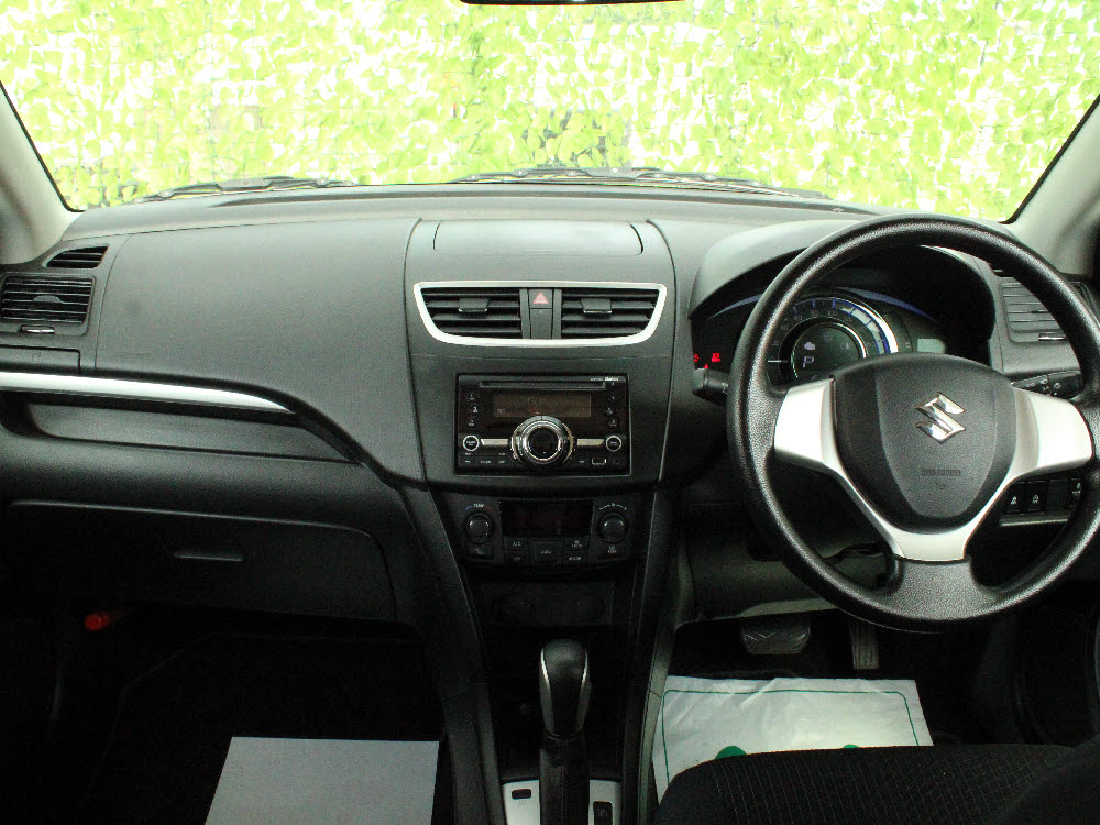 スズキ　スイフト XG-DJE18枚目