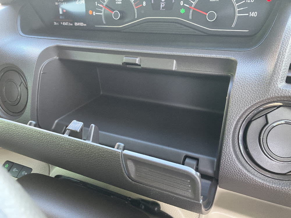 ホンダ　Ｎ ＢＯＸ　G・Honda SENSING12枚目