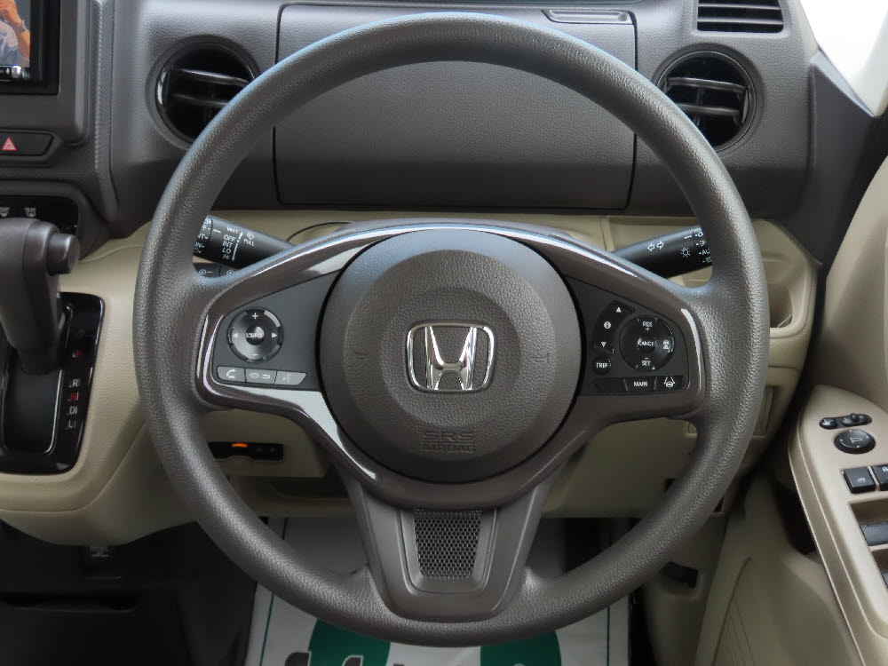 ホンダ　Ｎ ＢＯＸ　G・Honda SENSING14枚目