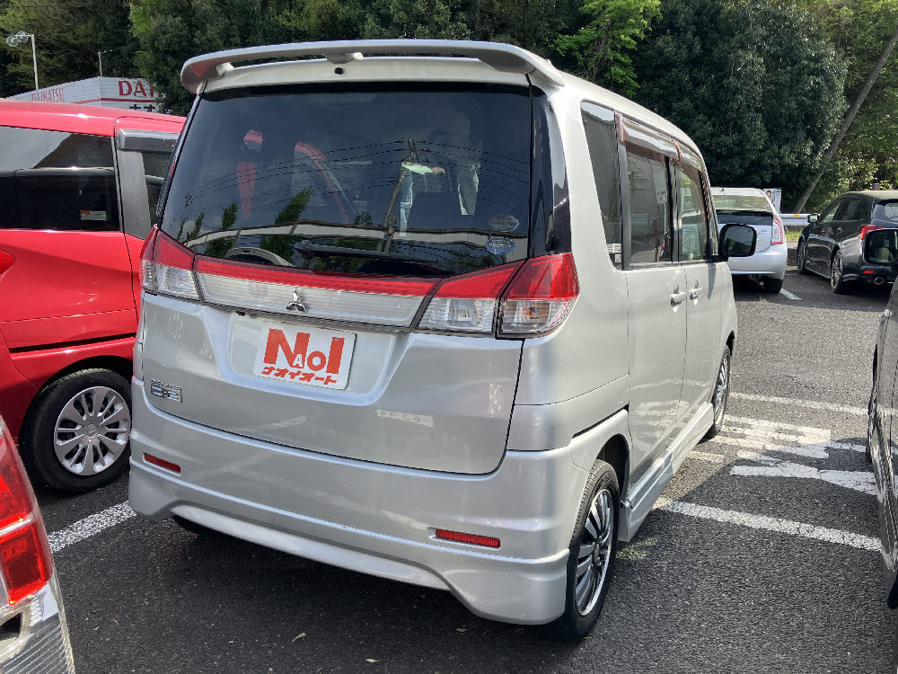 ミツビシ　デリカＤ：２　S5枚目