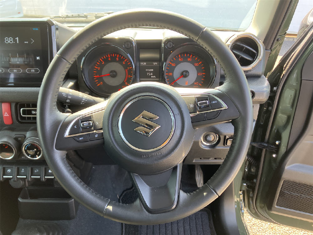 スズキ　ジムニー　XC13枚目