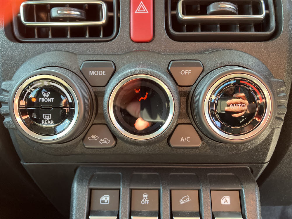 スズキ　ジムニー　XC15枚目