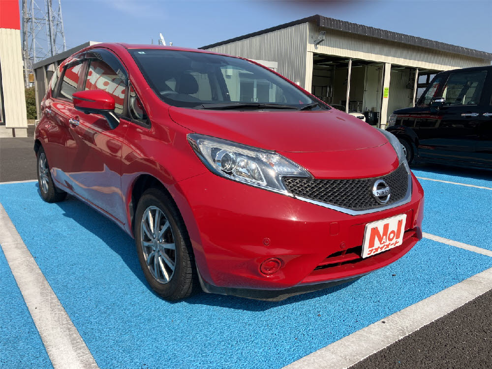 ニッサン ノートX ブランナチュールインテリア 2枚目