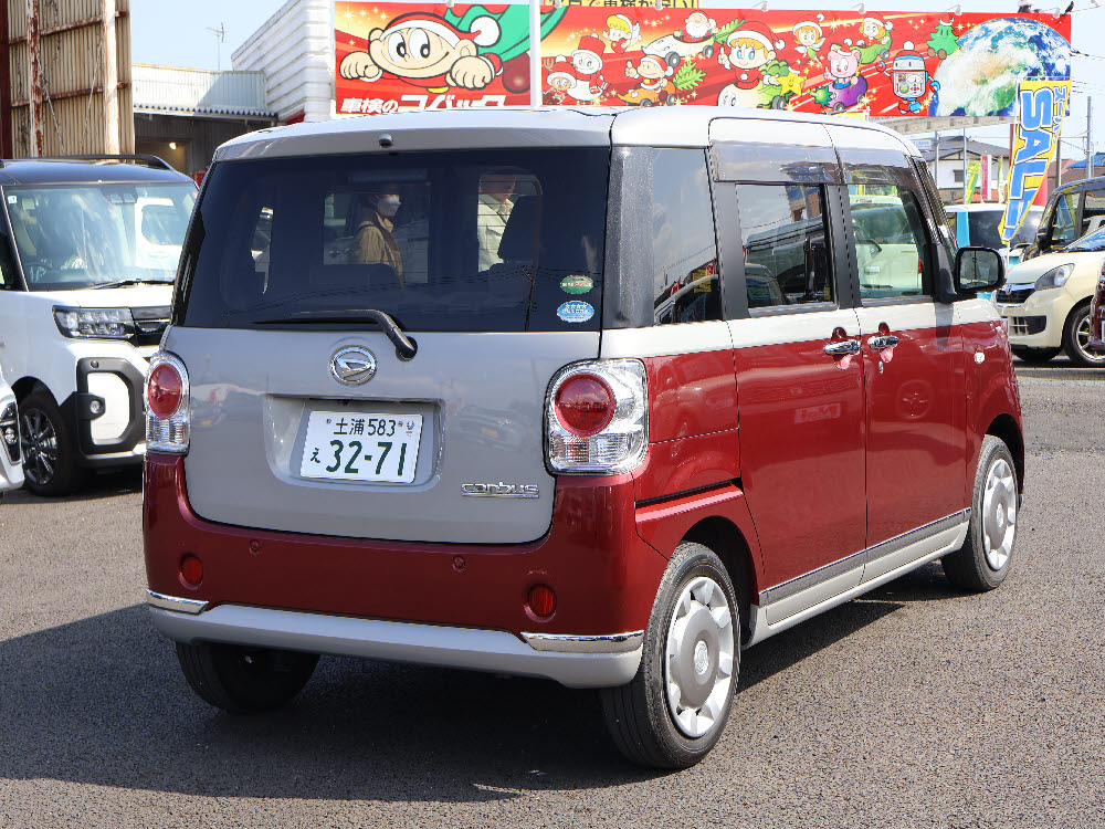 ダイハツ　ムーヴキャンバス　XメイクアップリミテッドSAⅢ3枚目