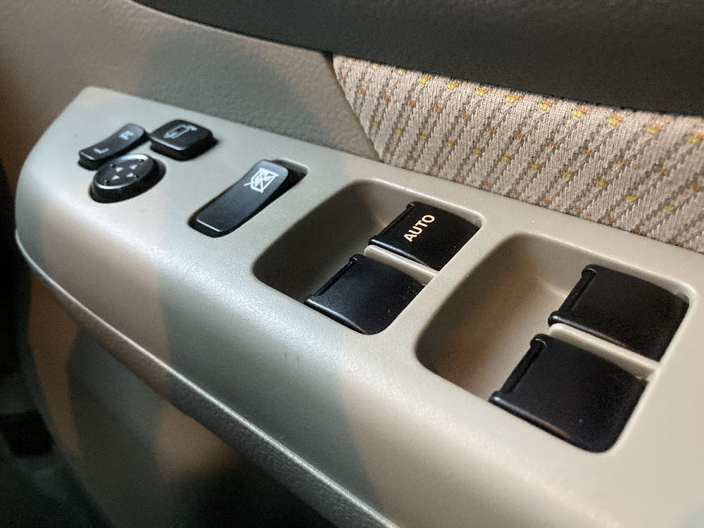 スズキ　スペーシア　X18枚目