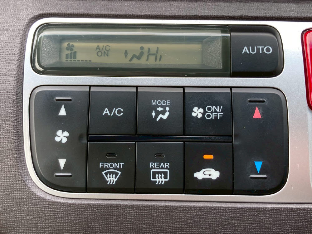 ホンダ　Ｎ-ＯＮＥ G・Lパッケージ16枚目