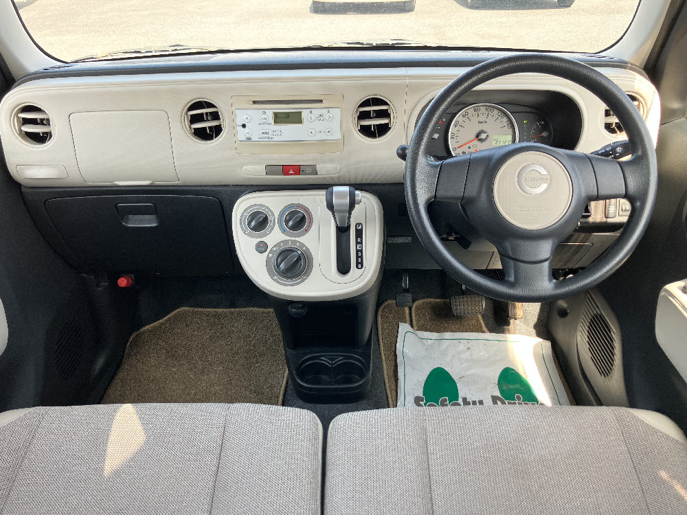 ダイハツ　ミラココア　L4枚目