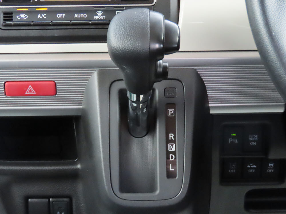 スズキ　スペーシア HYBRID　X13枚目