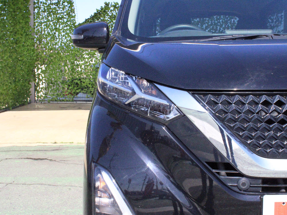 ニッサン　デイズ　ハイウェイスターX9枚目