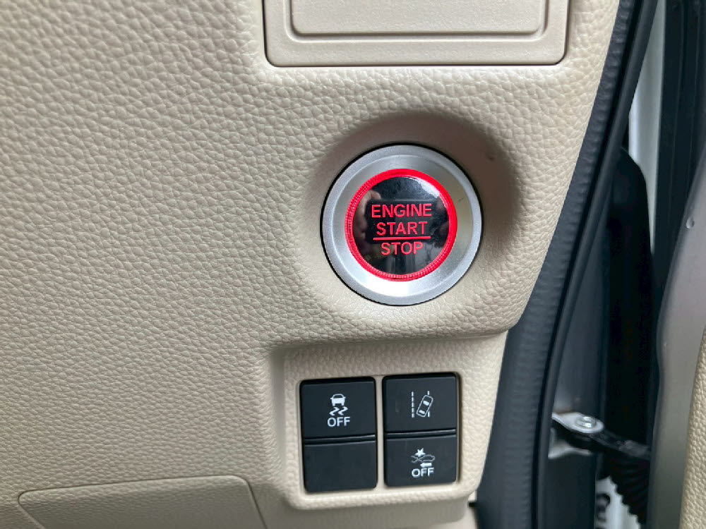 ホンダ　Ｎ ＢＯＸ　G・Honda SENSING18枚目