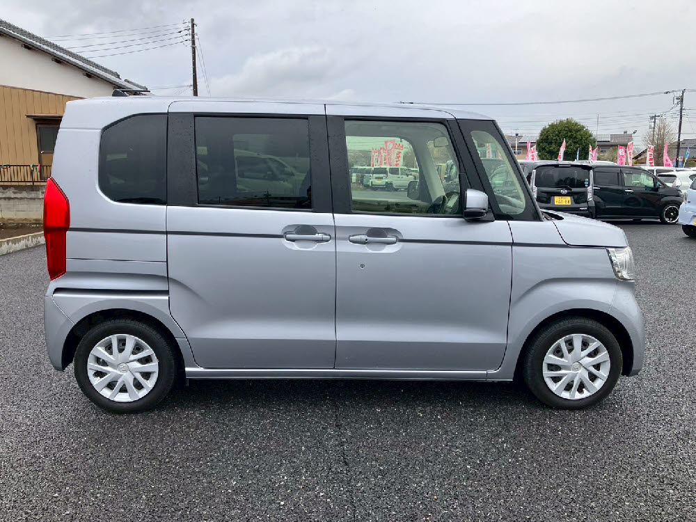 ホンダ　Ｎ ＢＯＸ　G・Honda SENSING3枚目