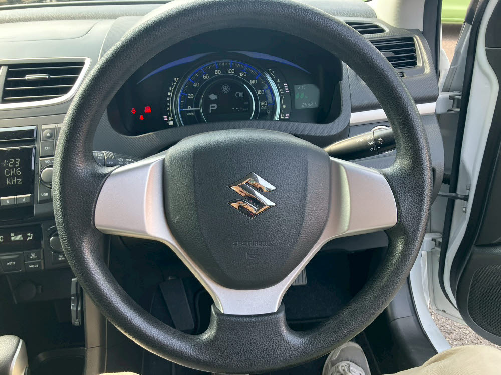 スズキ　スイフト　XG-DJE11枚目