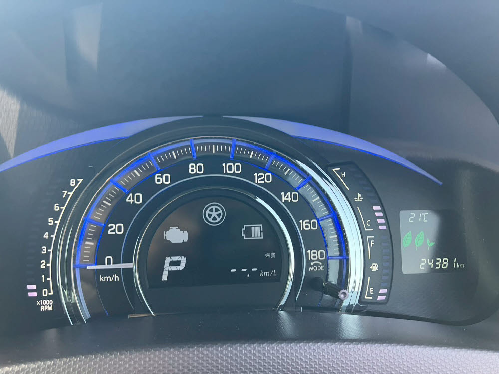 スズキ　スイフト　XG-DJE12枚目