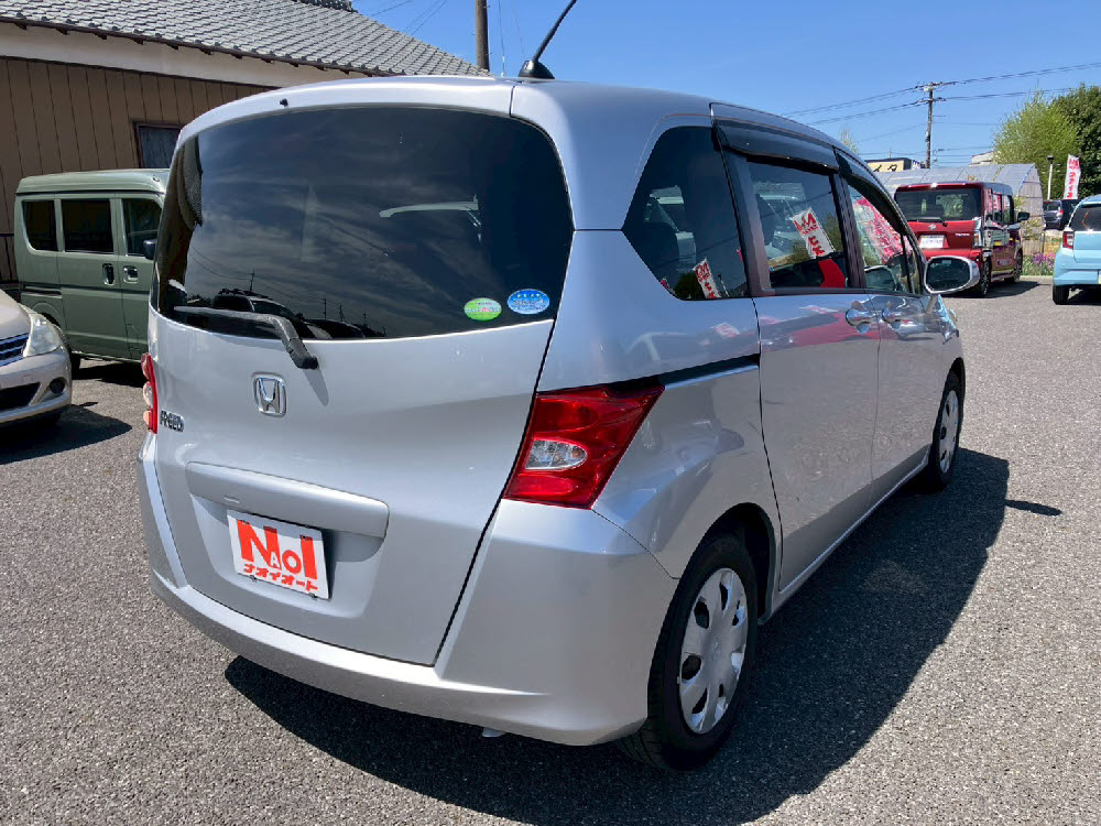 ホンダ　フリード　G・Lパッケージ4枚目