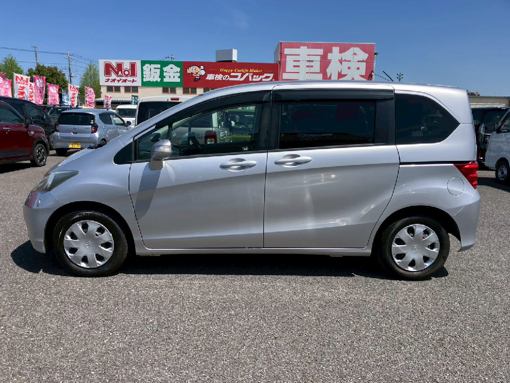 ホンダ　フリード　G・Lパッケージ7枚目