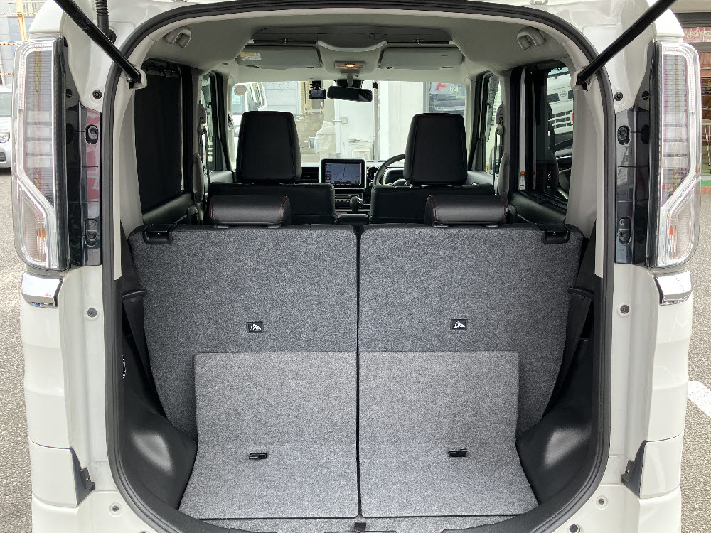 マツダ　フレアワゴンカスタムスタイル　XT　4WD 9枚目