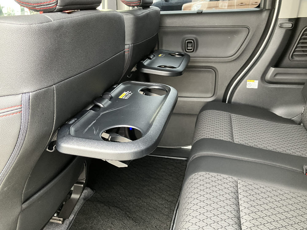 マツダ　フレアワゴンカスタムスタイル　XT　4WD 10枚目