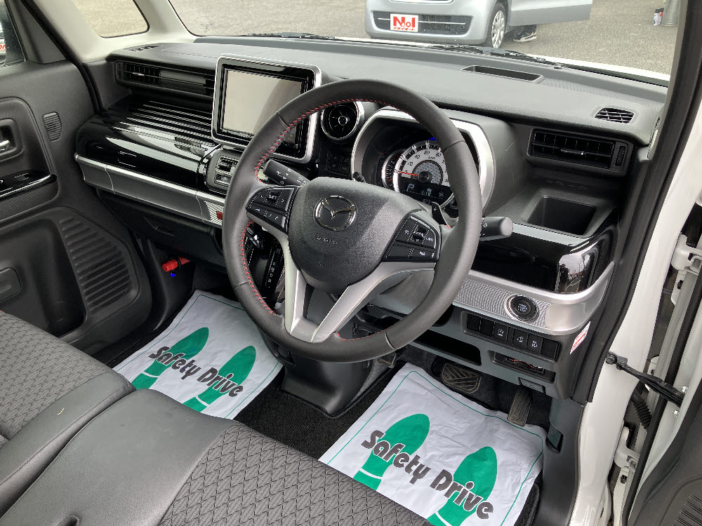 マツダ　フレアワゴンカスタムスタイル　XT　4WD 13枚目