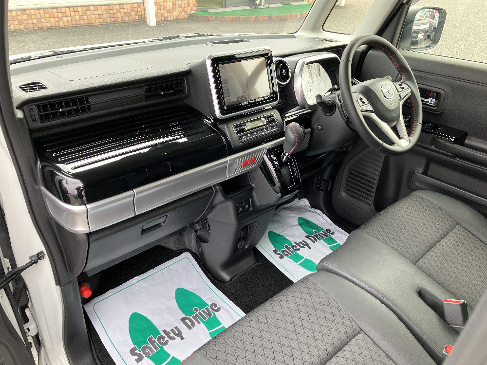 マツダ　フレアワゴンカスタムスタイル　XT　4WD 3枚目