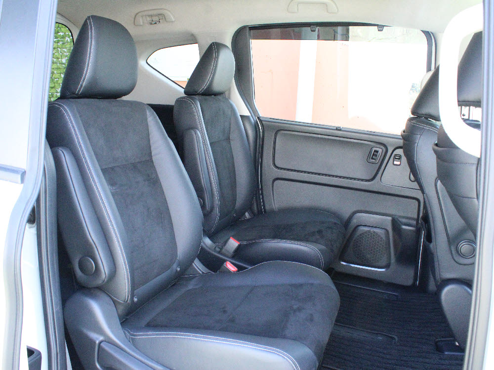 ホンダ　フリードハイブリッド モデューロX16枚目