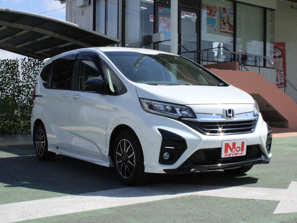 ホンダ　フリードハイブリッド モデューロX2枚目