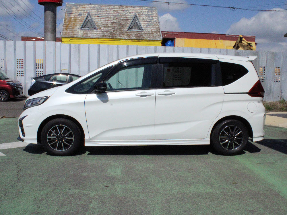 ホンダ　フリードハイブリッド モデューロX7枚目