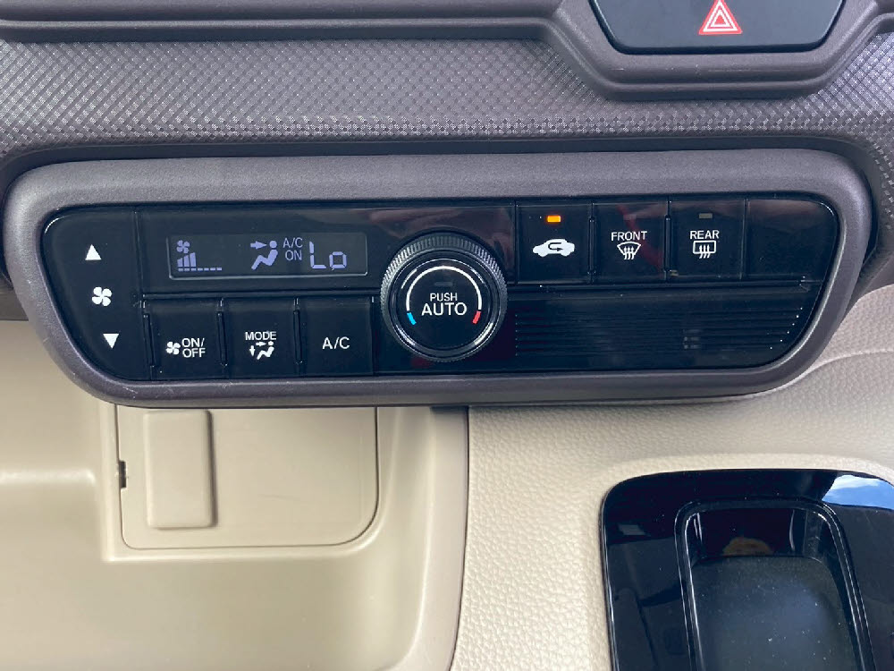 ホンダ　Ｎ ＢＯＸ　G・Honda SENSING15枚目