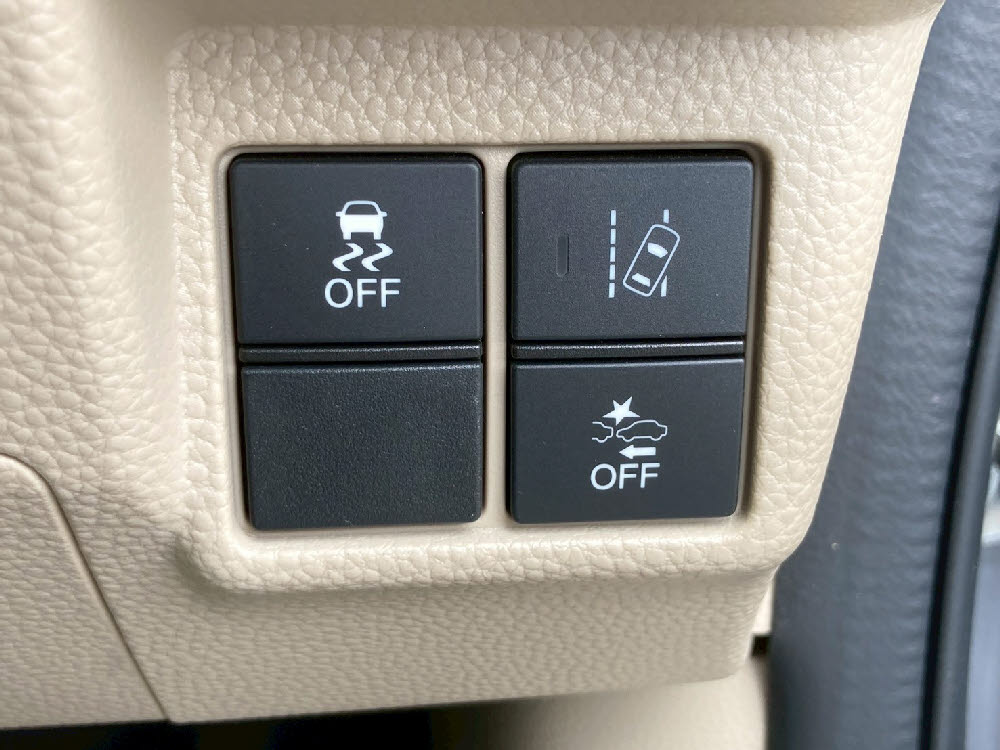 ホンダ　Ｎ ＢＯＸ　G・Honda SENSING17枚目