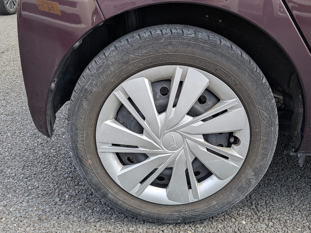 ダイハツ　ミライース　XリミテッドSAⅢ8枚目