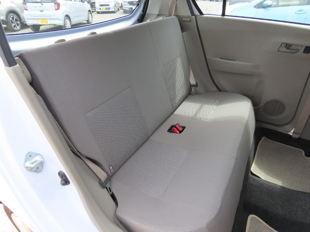 ダイハツ　ミライース　L-SA10枚目