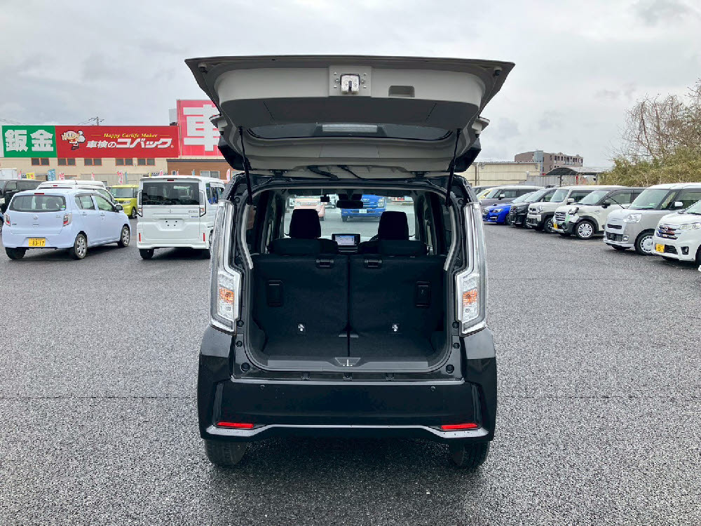 ダイハツ　ムーヴカスタム　XリミテッドSAⅢ9枚目