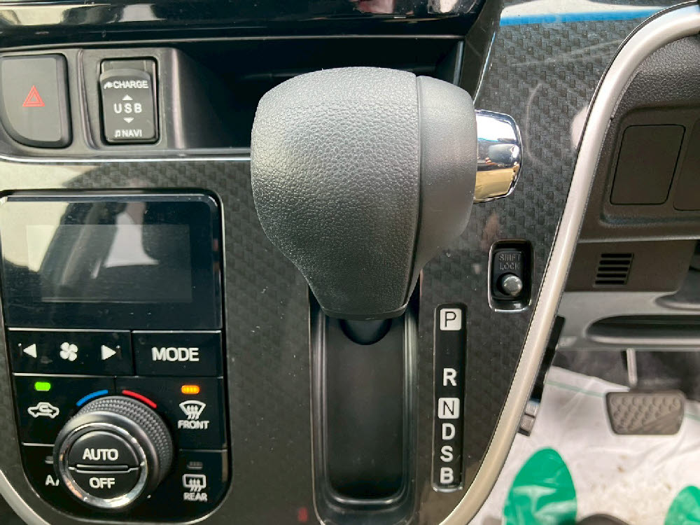 ダイハツ　ムーヴカスタム　XリミテッドSAⅢ17枚目