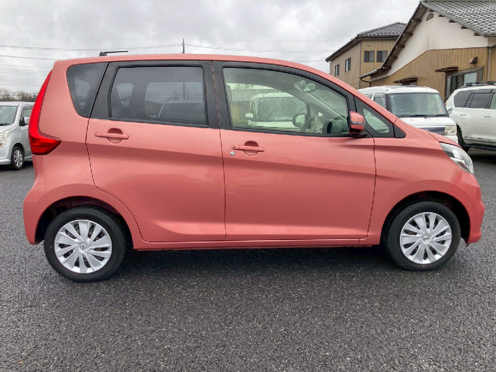 ニッサン　デイズ　X3枚目