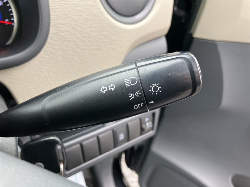 スズキ　ワゴンＲ　FX　11枚目