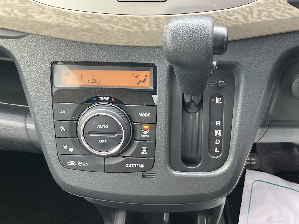 スズキ　ワゴンＲ　FX　15枚目