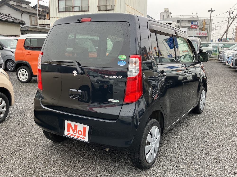 スズキ　ワゴンＲ　FX　3枚目
