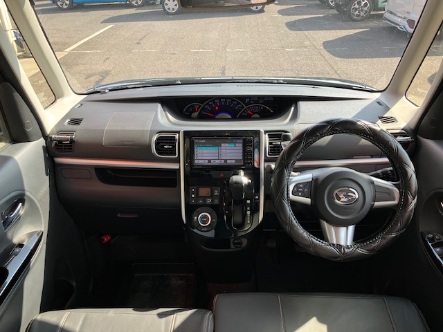 ダイハツ　タントカスタム　RS“SA”10枚目