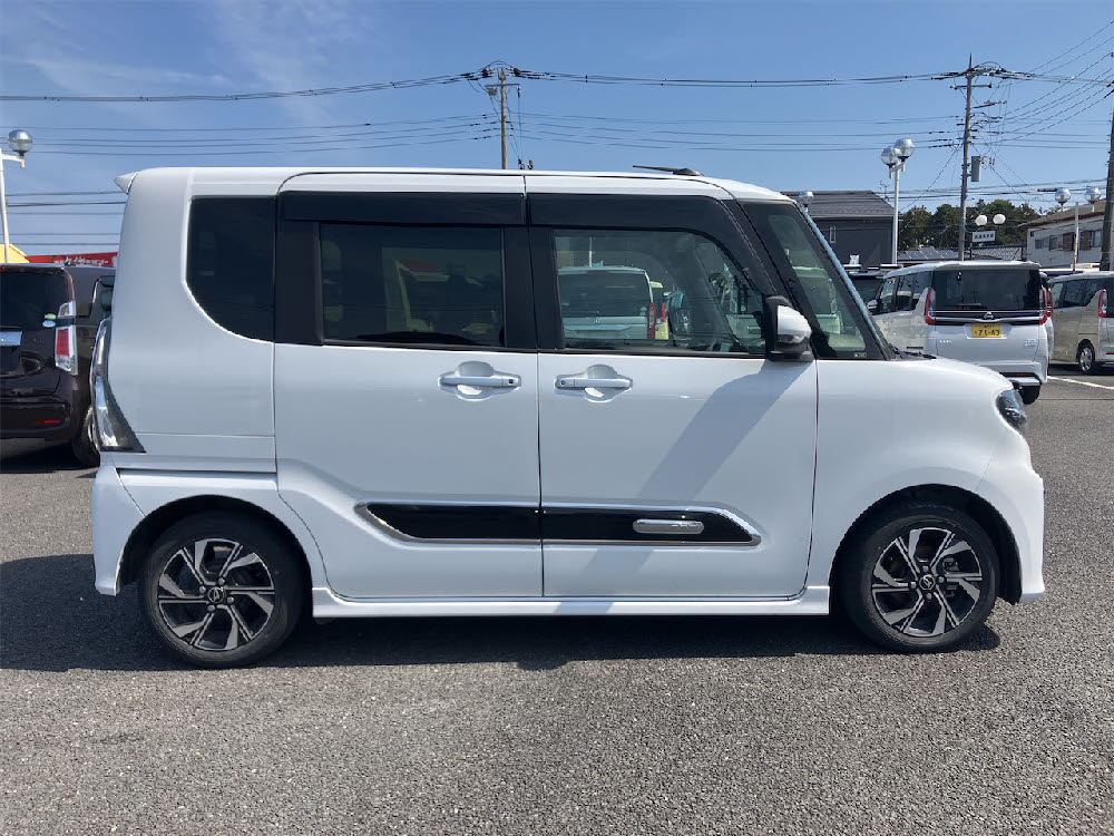 ダイハツ　タントカスタム X スタイルセレクション3枚目
