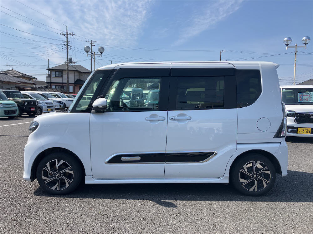 ダイハツ　タントカスタム X スタイルセレクション4枚目