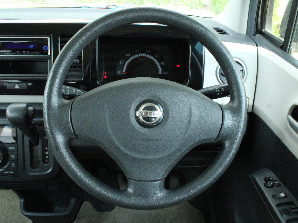 ニッサン　モコ　Xアイドリングストップ17枚目