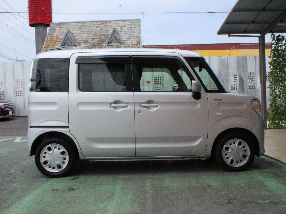 スズキ　スペーシア　HYBRID　G3枚目