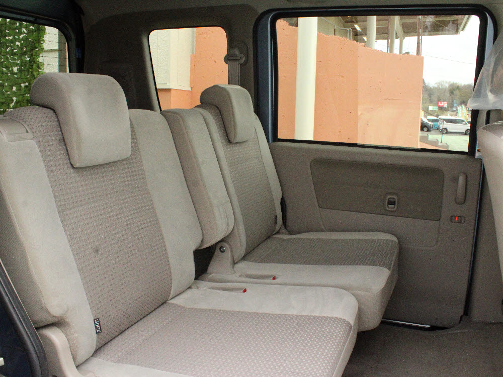 スズキ　エブリィワゴン　PZターボ スペシャル13枚目