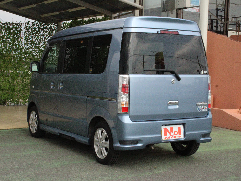 スズキ　エブリィワゴン　PZターボ スペシャル6枚目