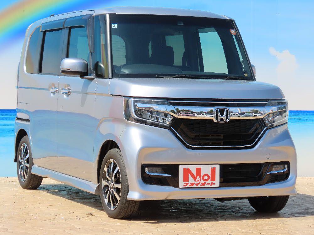 ホンダ　Ｎ ＢＯＸカスタム　G・Lホンダセンシング2枚目