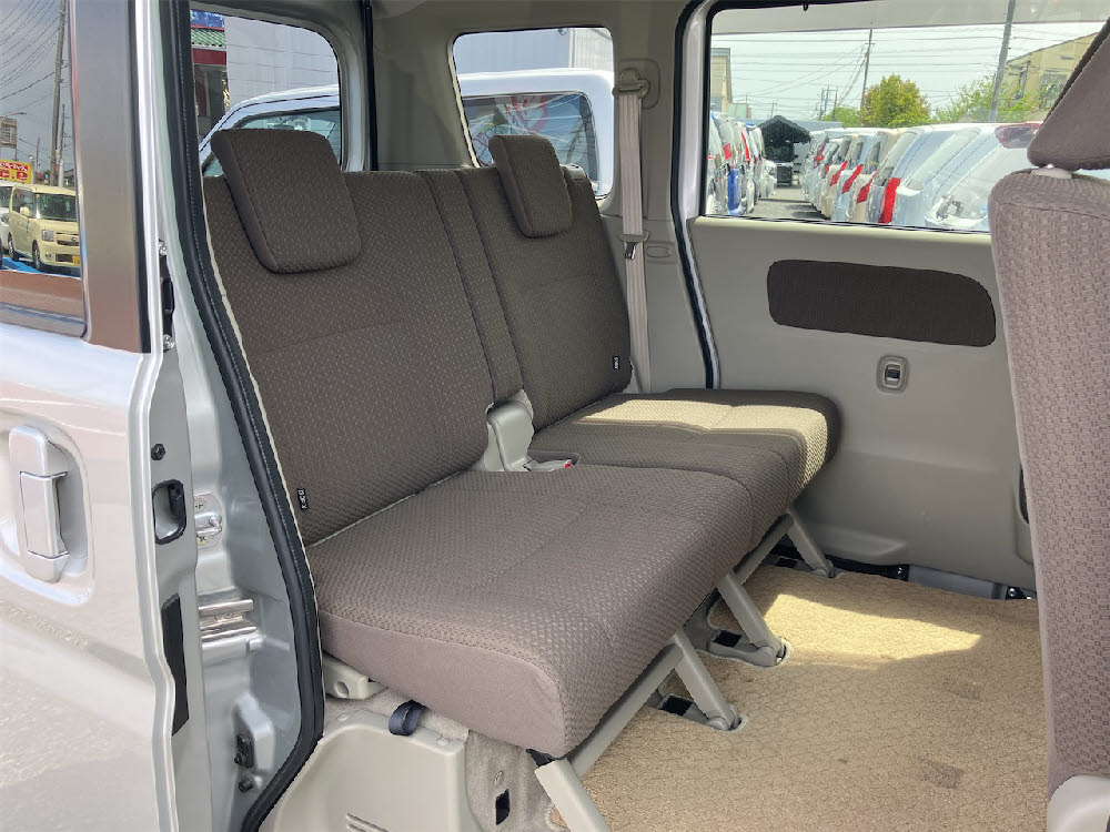 スズキ　エブリィワゴン　JPターボ HR8枚目