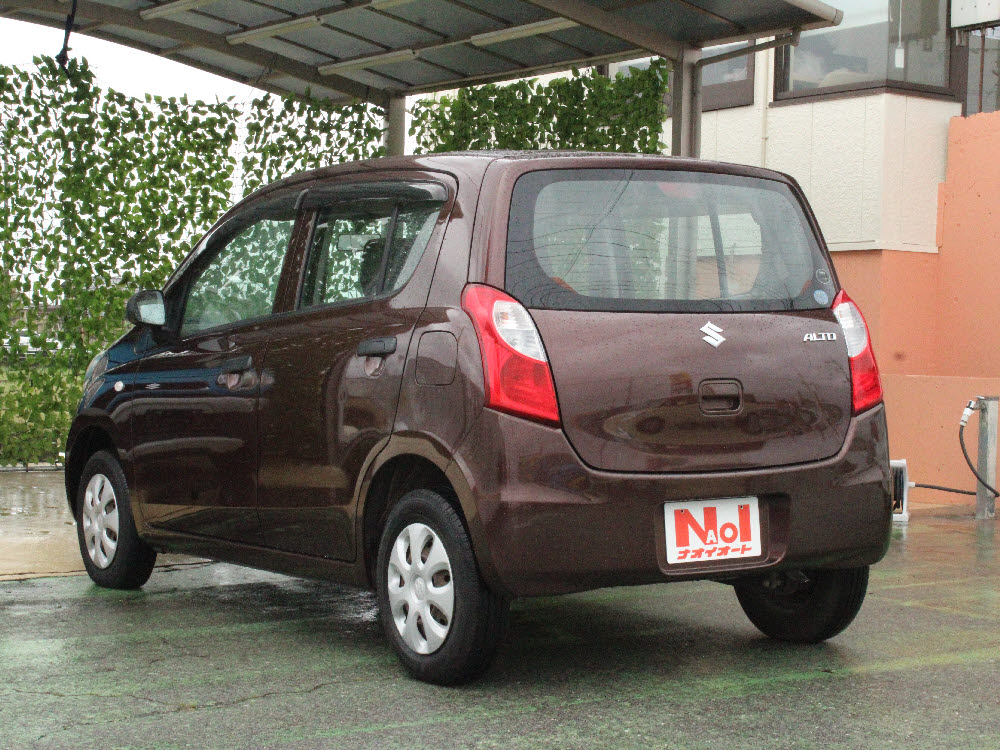 スズキ　アルト　F6枚目