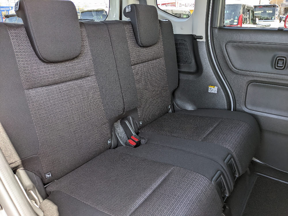 スズキ　スペーシアカスタムHYBRID　GS12枚目