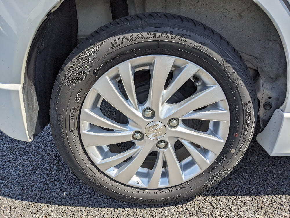 スズキ　スペーシアカスタムHYBRID　GS8枚目