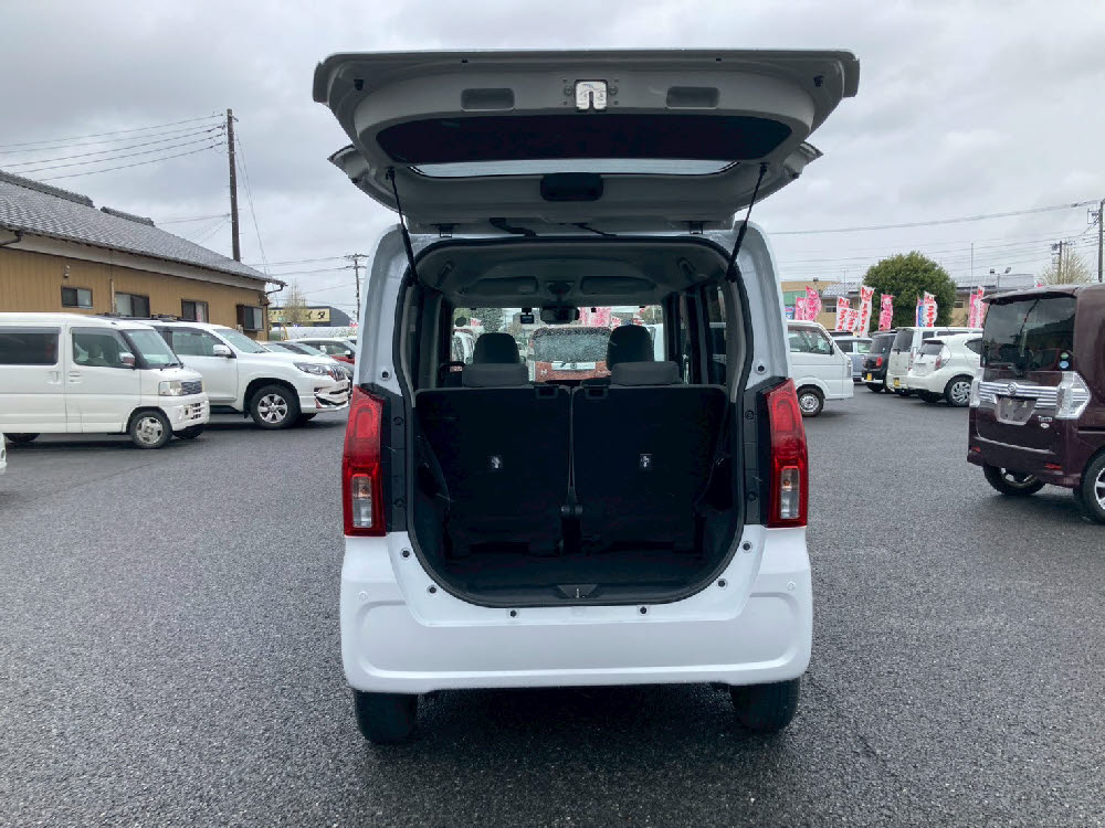 ダイハツ　タント　L アップグレードパック8枚目
